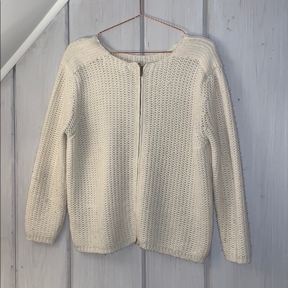 Sweater - Picture 2 of 2